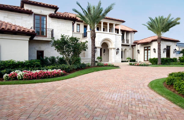 Best Driveway Resurfacing Pavers  in Delano, CA